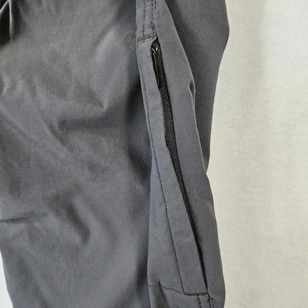 Eddie Bauer Travex Mens Horizon Guide Chino Pants Gray 33x32 Hiking Travel - Picture 7 of 15